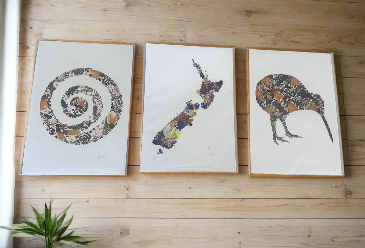 Print - Pressed NZ Flowers - Map of NZ