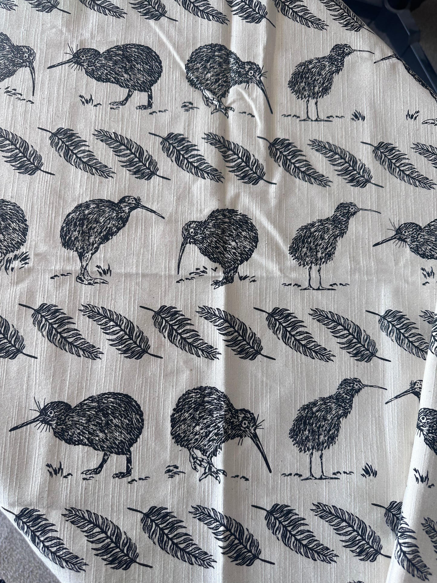 Tea Towel - Kiwi (White)